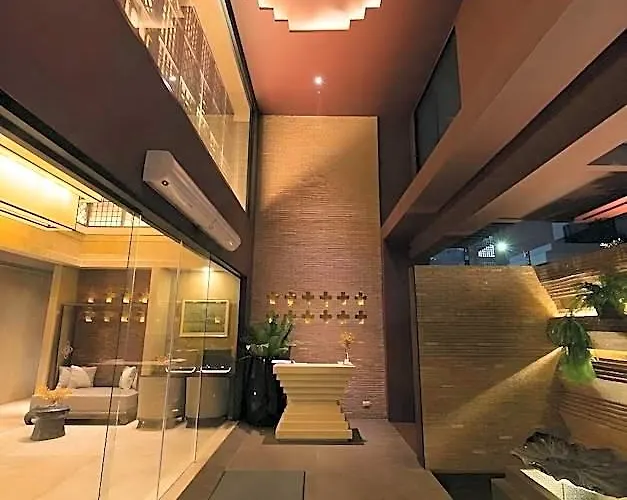 Casa Nithra Hotel